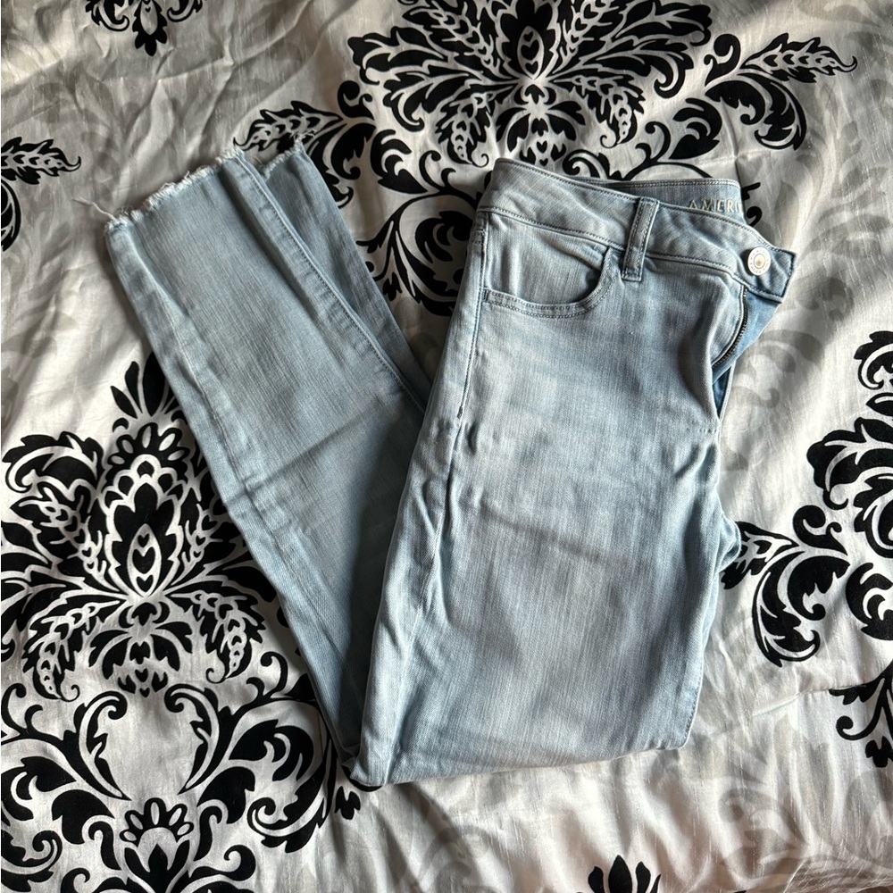 American Eagle cropped ankle jeggings size 8